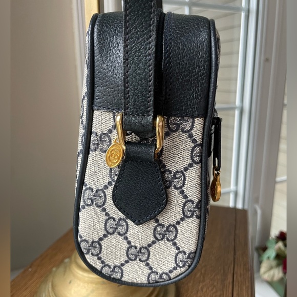 💕Vintage Gucci Crossbody - Picture 5 of 14